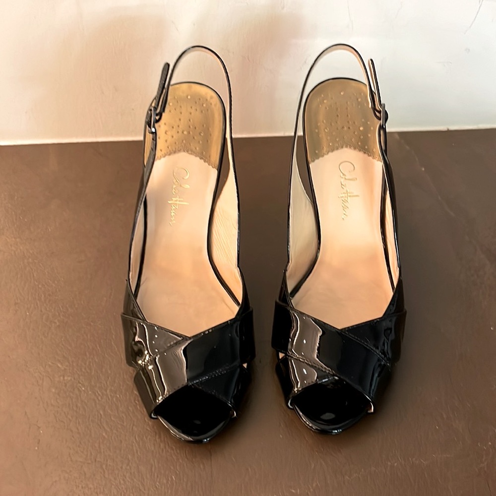 Excellent condition patent leather sandal sling back - Nike Air -